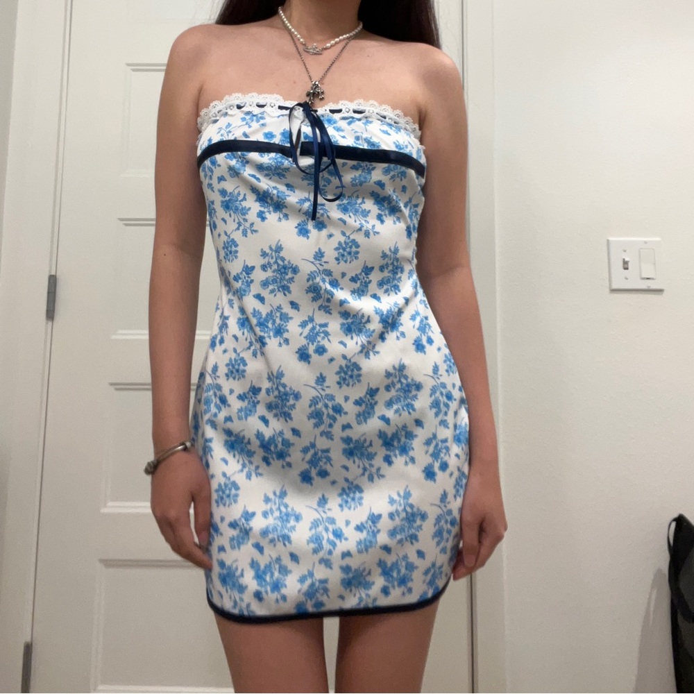 Blue floral mini dress